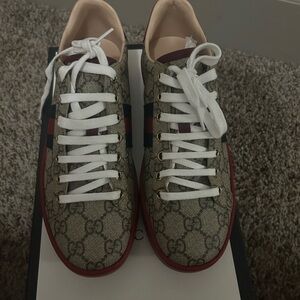 Gucci Ace GG Supreme Sneaker